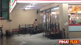 Lovers Quarrel sa 711 Visayas